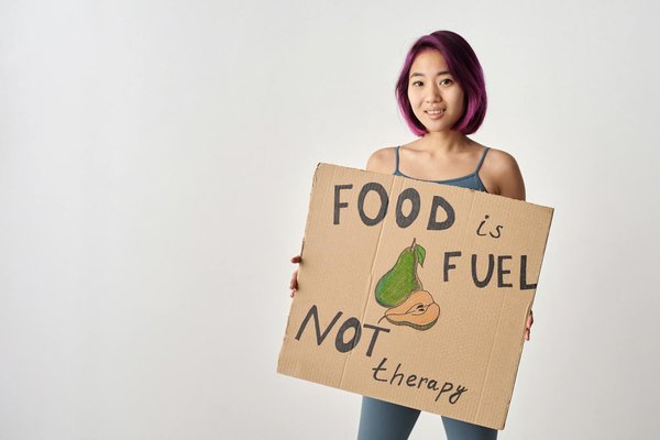 Peau radieuse des seniors : conseils incontournables pour une vitalité éclatante!